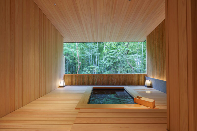 温泉「薄香USUKŌ」