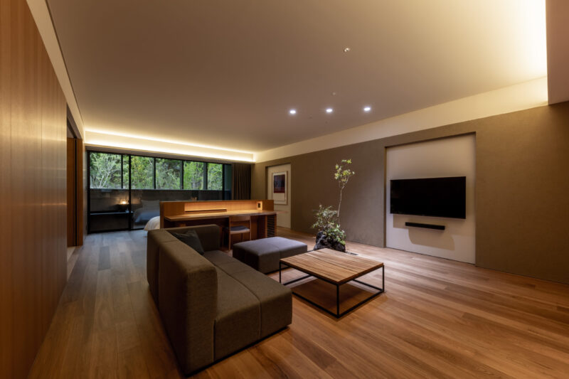 THE ROOMS