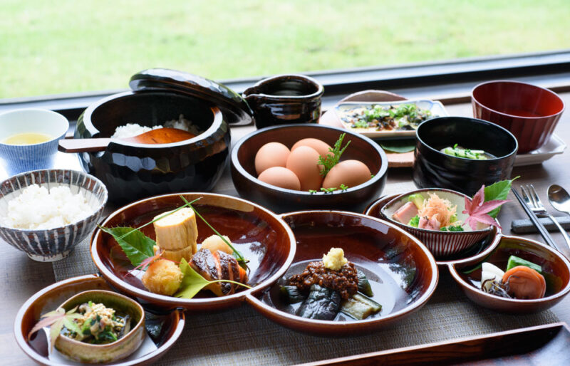 朝食