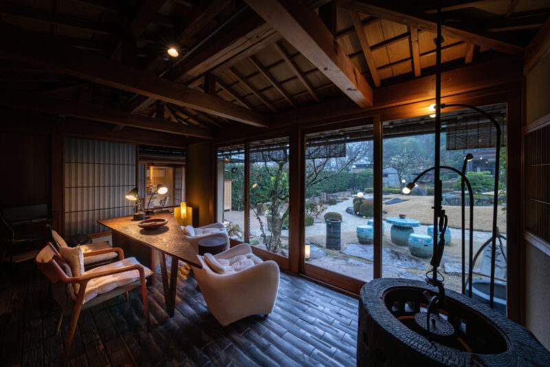 サロン・ド・テ 草々亭