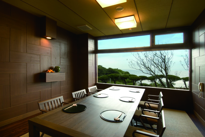 個室お食事処「凪」