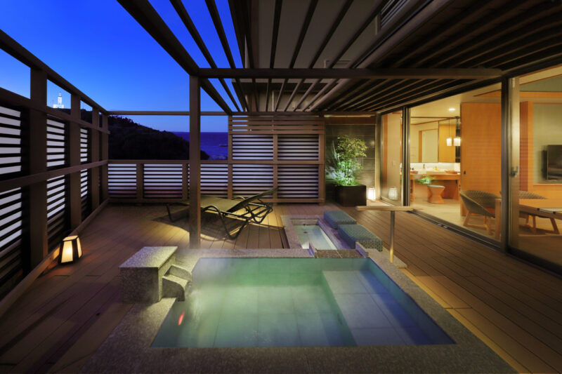 露天風呂付和洋室「桜東風」