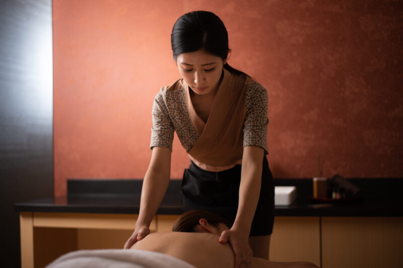 静けさに身を委ねる、庵の癒し